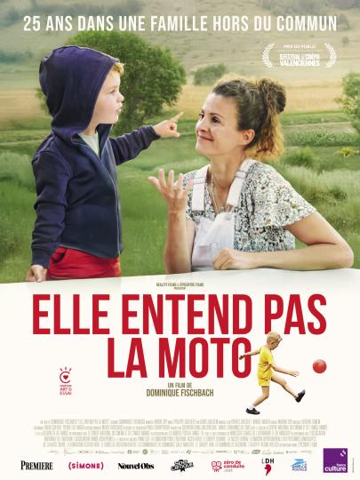 affiche Elle entend pas la moto