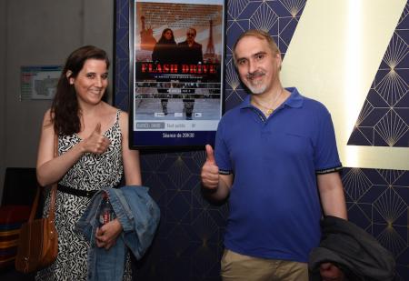 affiche L’équipe du film « Flash Drive » au cinéma Opéraims