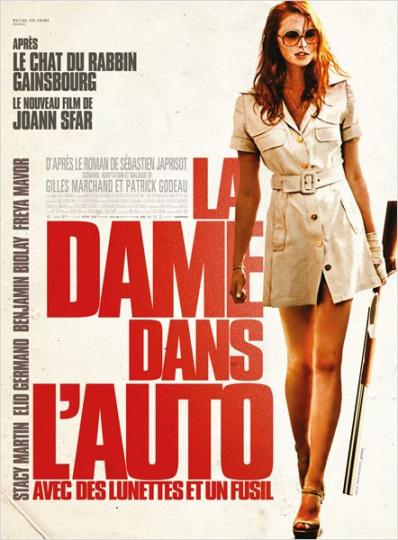 affiche La Dame dans l'auto avec des lunettes et un fusil