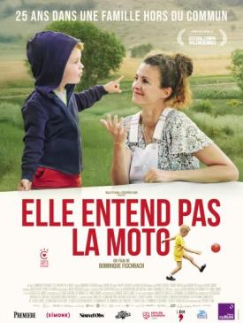 affiche du film Elle entend pas la moto